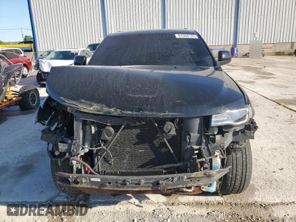 ✅ 2015 Jeep Grand Cherokee Laredo • VIN: 1C4RJFAG9FC165832 • Лот: 84388135. Опубликован ранее на Copart с пробегом 140 326 миль. Бесплатный доступ к архиву аукционных продаж из США и подробный отчёт об истории автомобиля на DreamBid. Изображение 5.