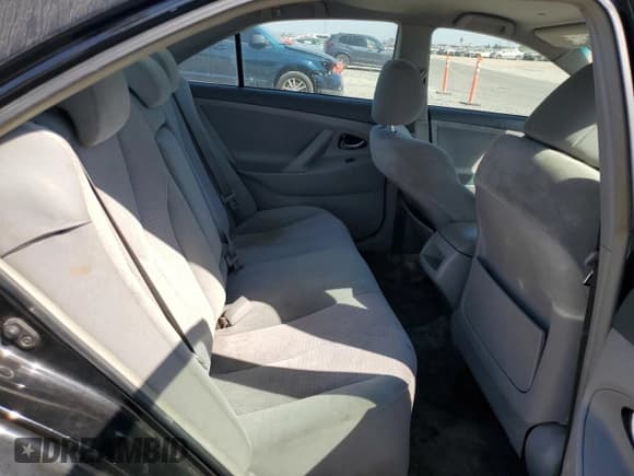 ✅ 2011 Toyota Camry LE • VIN: 4T1BF3EKXBU202340 • Лот: 80864655. Опубликован ранее на Copart с пробегом 236 936 миль. Бесплатный доступ к архиву аукционных продаж из США и подробный отчёт об истории автомобиля на DreamBid. Изображение 10.