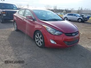 ✅ 2013 Hyundai Elantra GLS • VIN: KMHDH4AE0DU697658 • Lot: 41961817. Wystawiony na IAAI z przebiegiem 145 560 mil. Bezpłatny archiwum sprzedaży aukcyjnych z USA i szczegółowy raport historii pojazdu na DreamBid. Zdjęcie 1.