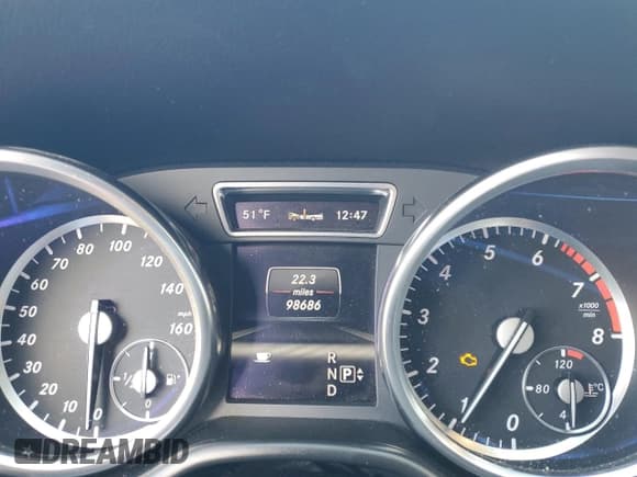 ✅ 2013 Mercedes-Benz M 350 • VIN: 4JGDA5HB1DA152303 • Lot: 90638775. Wystawiony na Copart z przebiegiem 98 686 mil. Bezpłatny archiwum sprzedaży aukcyjnych z USA i szczegółowy raport historii pojazdu na DreamBid. Zdjęcie 9.