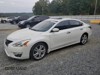 ✅ 2014 Nissan Altima S • VIN: 1N4BL3AP2EC901508 • Lot: 81815675. Listed on Copart with 161,751 mi. Free auction sales archive from the USA and detailed vehicle history report at DreamBid. Image 1.
