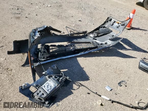 ✅ 2017 Cadillac CTS Luxury AWD • VIN: 1G6AX5SX3H0150741 • Lot: 81137795. Wystawiony na Copart z przebiegiem 133 017 mil. Bezpłatny archiwum sprzedaży aukcyjnych z USA i szczegółowy raport historii pojazdu na DreamBid. Zdjęcie 12.