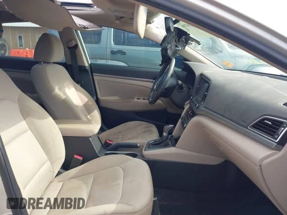 ✅ 2018 Hyundai Elantra SEL • VIN: 5NPD84LF4JH306897 • Lot: 42939706. Listed on IAAI with 84,492 mi miles. Access the free auction sales archive from the USA and view a detailed vehicle history report at DreamBid. Image 5.