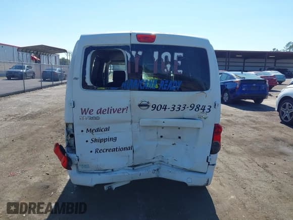 ✅ 2014 Nissan NV200 SV • VIN: 3N6CM0KN1EK702254 • Lot: 43698651. Listed on IAAI with 213,592 mi. Free auction sales archive from the USA and detailed vehicle history report at DreamBid. Image 16.