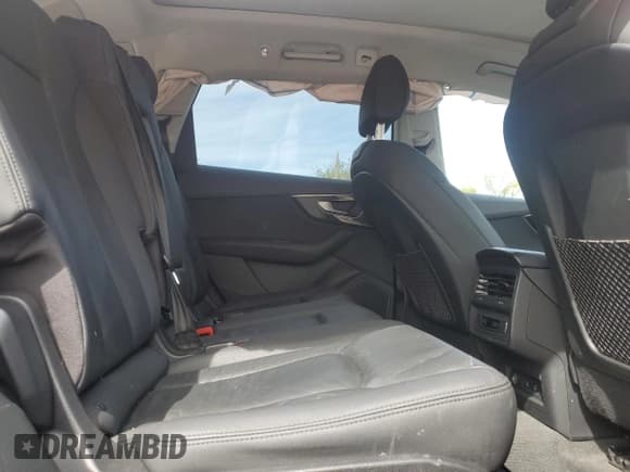 ✅ 2022 Audi Q7 Premium Plus • VIN: WA1LJBF7XND011138 • Lot: 81890935. Wystawiony na Copart z przebiegiem 73 428 mil. Bezpłatny archiwum sprzedaży aukcyjnych z USA i szczegółowy raport historii pojazdu na DreamBid. Zdjęcie 11.
