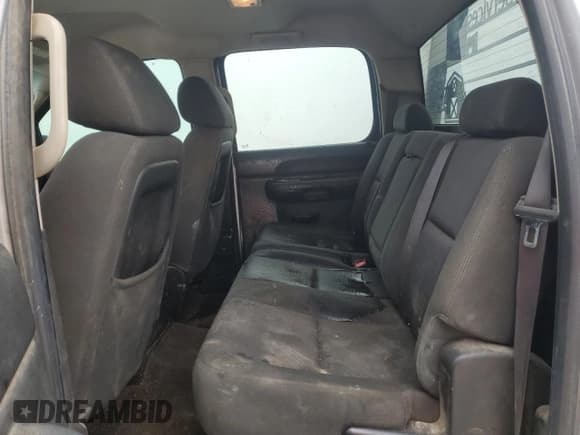 ✅ 2012 Chevrolet Silverado 2500HD LT • VIN: 1GC1KXC84CF208926 • Lot: 47636585. Wystawiony na Copart z przebiegiem 270 038 mil. Bezpłatny archiwum sprzedaży aukcyjnych z USA i szczegółowy raport historii pojazdu na DreamBid. Zdjęcie 10.