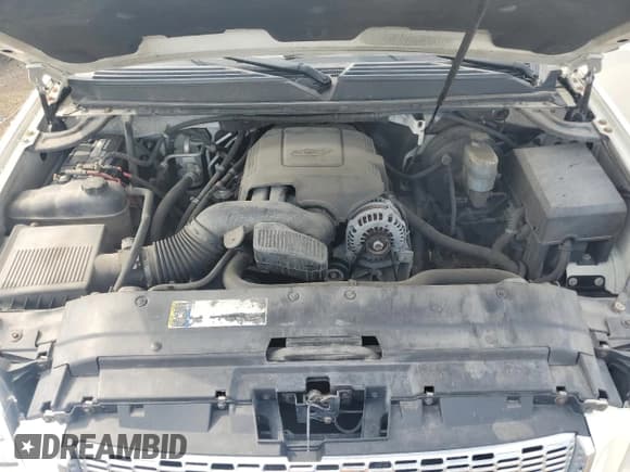 ✅ 2010 GMC Yukon SLT • VIN: 1GKUCCE09AR209211 • Lot: 67913785. Listed on Copart with 185,470 mi. Free auction sales archive from the USA and detailed vehicle history report at DreamBid. Image 12.