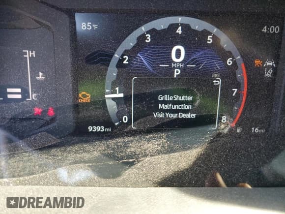 ✅ 2024 Toyota Tacoma SR • VIN: 3TYKD5HN2RT014877 • Lot: 82496135. Listed on Copart with 9,393 mi. Free auction sales archive from the USA and detailed vehicle history report at DreamBid. Image 9.