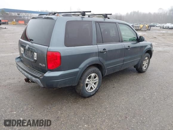 ✅ 2005 Honda Pilot EX-L • VIN: 5FNYF18515B048865 • Lot: 43812277. Wystawiony na IAAI z przebiegiem 227 312 mil. Bezpłatny archiwum sprzedaży aukcyjnych z USA i szczegółowy raport historii pojazdu na DreamBid. Zdjęcie 4.