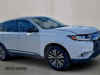 ✅ 2019 Mitsubishi Outlander ES • VIN: JA4AD2A31KZ053635 • Lot: 97404495. Listed on Copart with 47,050 mi. Free auction sales archive from the USA and detailed vehicle history report at DreamBid. Image 1.