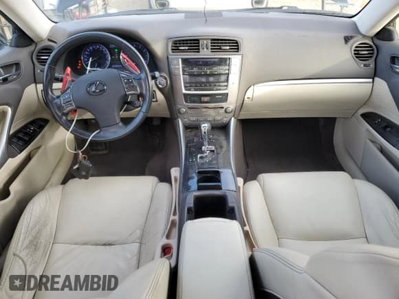 ✅ 2011 Lexus IS 250 • VIN: JTHCF5C23B5052524 • Lot: 92046955. Listed on Copart with 254,975 mi. Free auction sales archive from the USA and detailed vehicle history report at DreamBid. Image 8.