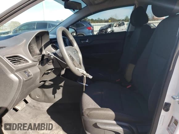 ✅ 2021 Hyundai Accent SE • VIN: 3KPC24A60ME147871 • Лот: 89065205. Опубликован ранее на Copart с пробегом 98 925 миль. Бесплатный доступ к архиву аукционных продаж из США и подробный отчёт об истории автомобиля на DreamBid. Изображение 7.