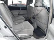 ✅ 2008 Toyota Highlander Sport • VIN: JTEES43A782057237 • Lot: 43888057. Listed on IAAI with 214,901 mi. Free auction sales archive from the USA and detailed vehicle history report at DreamBid. Image 8.