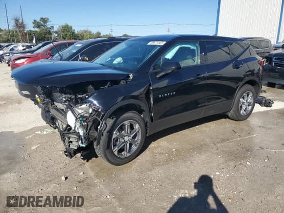 ✅ 2023 Chevrolet Blazer LT • VIN: 3GNKBHR42PS213971 • Lot: 86671555. Listed on Copart with 20,699 mi. Free auction sales archive from the USA and detailed vehicle history report at DreamBid. Image 1.
