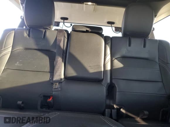 ✅ 2021 Jeep Wrangler Unlimited Sahara • VIN: 1C4JJXP60MW800921 • Lot: 46296935. Listed on Copart with 28,474 mi. Free auction sales archive from the USA and detailed vehicle history report at DreamBid. Image 10.