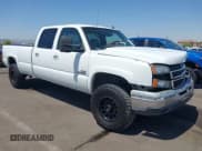 ✅ 2006 Chevrolet Silverado 2500HD LT3 • VIN: 1GCHK23D96F186182 • Лот: 42460326. Опубликован ранее на IAAI с пробегом 298 576 миль. Бесплатный доступ к архиву аукционных продаж из США и подробный отчёт об истории автомобиля на DreamBid. Изображение 1.