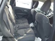 ✅ 2016 Jeep Cherokee Latitude • VIN: 1C4PJMCB6GW345413 • Lot: 41216995. Wystawiony na IAAI z przebiegiem 254 311 mil. Bezpłatny archiwum sprzedaży aukcyjnych z USA i szczegółowy raport historii pojazdu na DreamBid. Zdjęcie 8.