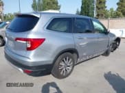 ✅ 2021 Honda Pilot EX • VIN: 5FNYF5H37MB014384 • Lot: 42412500. Wystawiony na IAAI z przebiegiem 36 934 mil. Bezpłatny archiwum sprzedaży aukcyjnych z USA i szczegółowy raport historii pojazdu na DreamBid. Zdjęcie 4.