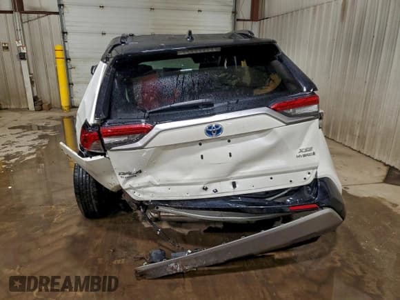 ✅ 2022 Toyota RAV4 Hybrid XSE • VIN: 4T3E6RFV0NU070516 • Лот: 94851285. Опубликован ранее на Copart с пробегом 41 657 миль. Бесплатный доступ к архиву аукционных продаж из США и подробный отчёт об истории автомобиля на DreamBid. Изображение 6.