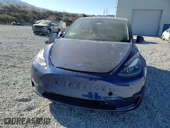 ✅ 2024 Tesla Model Y Long Range • VIN: 7SAYGAEE5RF003891 • Lot: 45431355. Wystawiony na Copart z przebiegiem 25 609 mil. Bezpłatny archiwum sprzedaży aukcyjnych z USA i szczegółowy raport historii pojazdu na DreamBid. Zdjęcie 11.