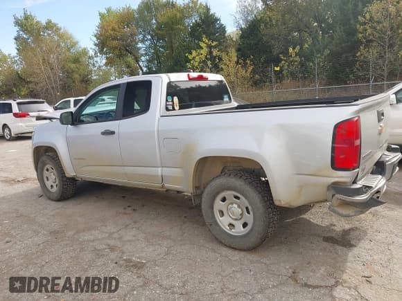 ✅ 2020 Chevrolet Colorado 2WD Work Truck • VIN: 1GCHSBEA7L1201838 • Lot: 43523284. Listed on IAAI with 68,259 mi. Free auction sales archive from the USA and detailed vehicle history report at DreamBid. Image 15.