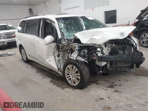 ✅ 2017 Toyota Sienna XLE Auto Access Seat • VIN: 5TDYZ3DC2HS880075 • Lot: 42862717. Listed on IAAI with 130,492 mi. Free auction sales archive from the USA and detailed vehicle history report at DreamBid. Image 1.