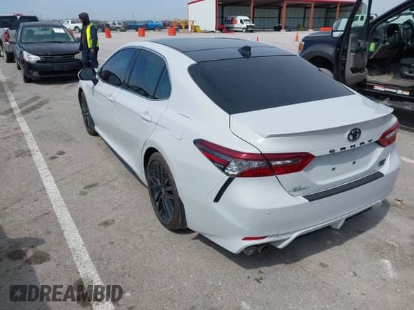 2023 Toyota Camry XSE с VIN 4T1K61BK0PU104157, выставлен на аукционе IAAI как лот 41922640 с пробегом 27 631 миль миль и . История ставок и продаж доступна на DreamBid. Изображение 3.