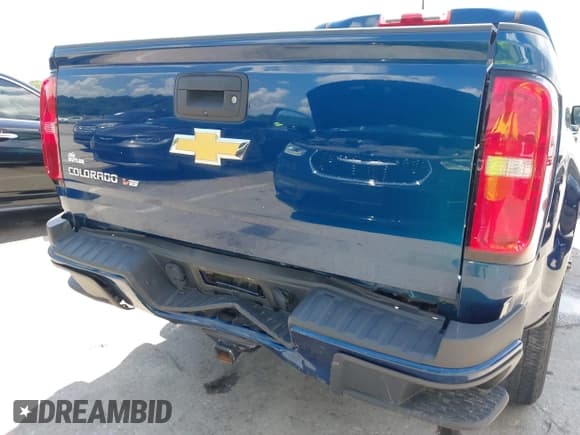 ✅ 2020 Chevrolet Colorado 4WD Work Truck • VIN: 1GCGTBEN1L1181288 • Lot: 42536579. Listed on IAAI with 56,066 mi. Free auction sales archive from the USA and detailed vehicle history report at DreamBid. Image 6.