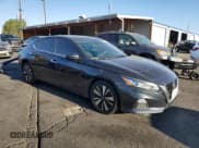 ✅ 2021 Nissan Altima SV • VIN: 1N4BL4DV8MN324910 • Lot: 68433905. Wystawiony na Copart z przebiegiem 77 737 mil. Bezpłatny archiwum sprzedaży aukcyjnych z USA i szczegółowy raport historii pojazdu na DreamBid. Zdjęcie 4.