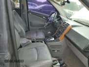 ✅ 2006 Saturn VUE • VIN: 5GZCZ53456S887234 • Lot: 53294015. Wystawiony na Copart z przebiegiem 113 755 mil. Bezpłatny archiwum sprzedaży aukcyjnych z USA i szczegółowy raport historii pojazdu na DreamBid. Zdjęcie 7.