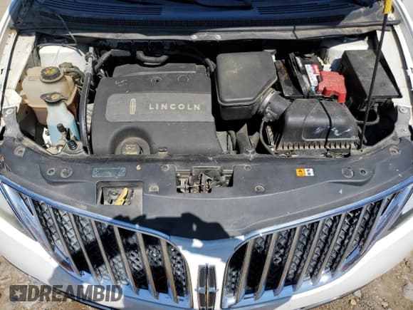 ✅ 2012 Lincoln MKX • VIN: 2LMDJ6JK8CBL04343 • Лот: 71735685. Опубликован ранее на Copart с пробегом 176 644 миль. Бесплатный доступ к архиву аукционных продаж из США и подробный отчёт об истории автомобиля на DreamBid. Изображение 12.