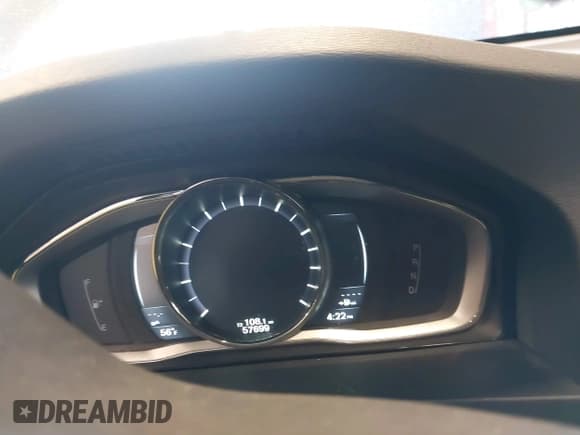 ✅ 2015 Volvo V60 T5 Drive-E Premier • VIN: YV140MEKXF1258073 • Лот: 41428244. Опубликован ранее на IAAI с пробегом 57 699 миль. Бесплатный доступ к архиву аукционных продаж из США и подробный отчёт об истории автомобиля на DreamBid. Изображение 7.