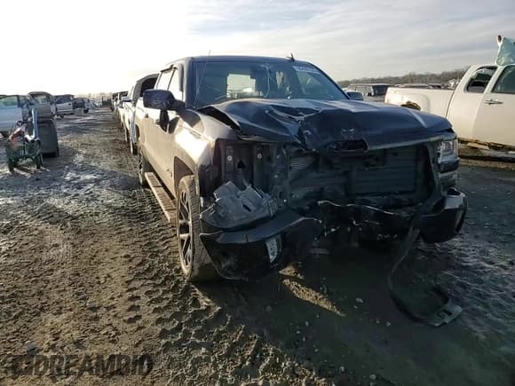 ✅ 2018 Chevrolet Silverado 1500 LTZ • VIN: 3GCUKSEJ0JG195538 • Lot: 46499165. Wystawiony na Copart z przebiegiem 168 357 mil. Bezpłatny archiwum sprzedaży aukcyjnych z USA i szczegółowy raport historii pojazdu na DreamBid. Zdjęcie 10.