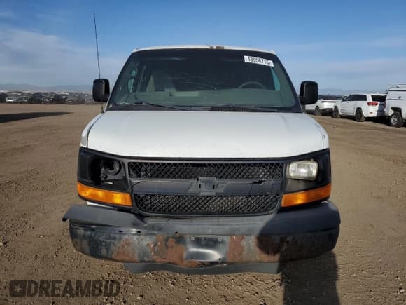 ✅ 2009 Chevrolet Express Cargo • VIN: 1GCGG25C391130564 • Lot: 48556715. Listed on Copart with 262,088 mi. Free auction sales archive from the USA and detailed vehicle history report at DreamBid. Image 5.