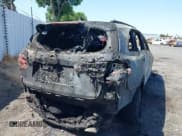 ✅ 2017 Kia Sorento SX • VIN: 5XYPKDA57HG300442 • Lot: 42379880. Listed on IAAI with Not provided. Free auction sales archive from the USA and detailed vehicle history report at DreamBid. Image 4.