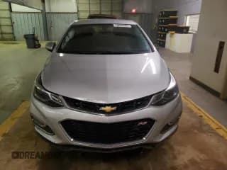 ✅ 2017 Chevrolet Cruze LT • VIN: 1G1BE5SM8H7114301 • Lot: 70694582. Listed on Copart with 104,135 mi. Free auction sales archive from the USA and detailed vehicle history report at DreamBid. Image 5.