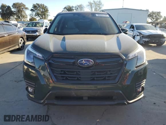 ✅ 2024 Subaru Forester Limited • VIN: JF2SKALC8RH421916 • Lot: 90263105. Listed on Copart with 16,825 mi. Free auction sales archive from the USA and detailed vehicle history report at DreamBid. Image 5.