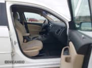 ✅ 2011 Chrysler 200 LX • VIN: 1C3BC4FB9BN553725 • Lot: 43651405. Listed on IAAI with 144,603 mi. Free auction sales archive from the USA and detailed vehicle history report at DreamBid. Image 5.