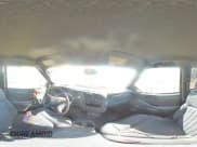 ✅ 2003 Chevrolet S-10 LS • VIN: 1GCCS19X938193669 • Лот: 75314044. Опубликован ранее на Copart с пробегом 113 696 миль. Бесплатный доступ к архиву аукционных продаж из США и подробный отчёт об истории автомобиля на DreamBid. Изображение 13.