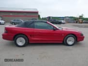 ✅ 1994 Ford Mustang • VIN: 1FALP4443RF186095 • Lot: 42490955. Wystawiony na IAAI z przebiegiem 124 482 mil. Bezpłatny archiwum sprzedaży aukcyjnych z USA i szczegółowy raport historii pojazdu na DreamBid. Zdjęcie 13.