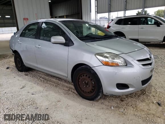 ✅ 2008 Toyota Yaris • VIN: JTDBT923781218390 • Lot: 89490515. Listed on Copart with 200,931 mi. Free auction sales archive from the USA and detailed vehicle history report at DreamBid. Image 4.