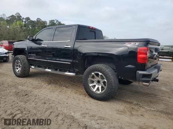 ✅ 2015 Chevrolet Silverado 1500 LTZ • VIN: 3GCPCSEC5FG139940 • Лот: 50695995. Опубликован ранее на Copart с пробегом 180 851 миль. Бесплатный доступ к архиву аукционных продаж из США и подробный отчёт об истории автомобиля на DreamBid. Изображение 2.
