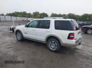 ✅ 2007 Ford Explorer Eddie Bauer • VIN: 1FMEU74887UA69536 • Лот: 43250980. Опубликован ранее на IAAI с пробегом 236 001 миль. Бесплатный доступ к архиву аукционных продаж из США и подробный отчёт об истории автомобиля на DreamBid. Изображение 3.