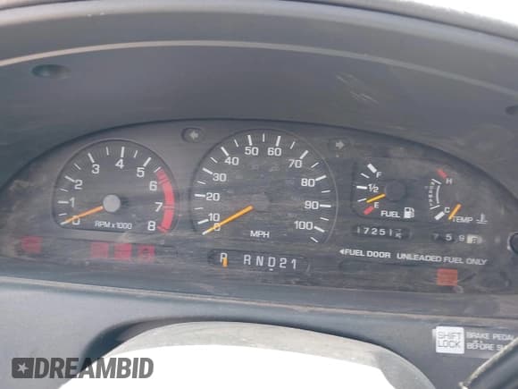 ✅ 2000 Nissan Quest GXE • VIN: 4N2XN11TXYD834910 • Lot: 42519809. Listed on IAAI with 172,515 mi. Free auction sales archive from the USA and detailed vehicle history report at DreamBid. Image 7.