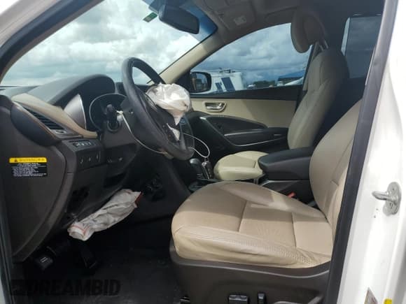 ✅ 2018 Hyundai Santa Fe 2.4L • VIN: 5NMZUDLB4JH104458 • Лот: 70008413. Опубликован ранее на Copart с пробегом 56 961 миль. Бесплатный доступ к архиву аукционных продаж из США и подробный отчёт об истории автомобиля на DreamBid. Изображение 7.