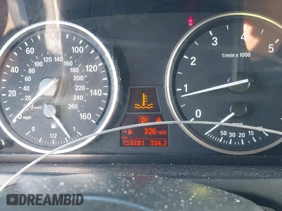 ✅ 2012 BMW X5 50i • VIN: 5UXZV8C57CL425537 • Lot: 43206340. Wystawiony na IAAI z przebiegiem 158 281 mil. Bezpłatny archiwum sprzedaży aukcyjnych z USA i szczegółowy raport historii pojazdu na DreamBid. Zdjęcie 15.