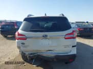 ✅ 2021 Subaru Ascent Touring • VIN: 4S4WMARD5M3408777 • Lot: 41857056. Wystawiony na IAAI z przebiegiem 50 053 mil. Bezpłatny archiwum sprzedaży aukcyjnych z USA i szczegółowy raport historii pojazdu na DreamBid. Zdjęcie 16.