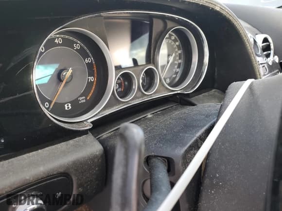 ✅ 2013 Bentley Continental GT • VIN: SCBGU3ZA2DC083017 • Lot: 74911424. Listed on Copart with Not provided. Free auction sales archive from the USA and detailed vehicle history report at DreamBid. Image 9.