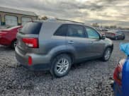 ✅ 2014 Kia Sorento LX • VIN: 5XYKT4A68EG435909 • Lot: 92684285. Listed on Copart with 251,910 mi. Free auction sales archive from the USA and detailed vehicle history report at DreamBid. Image 3.