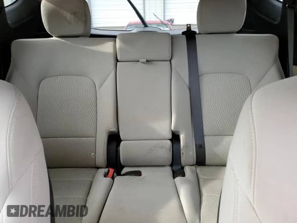 2017 Hyundai Santa Fe 2.4L z VIN 5NMZUDLB3HH025020, wystawiony jako Copart lot #84997425 z przebiegiem 139 041 mil mil oraz Szkoda całkowita • Salvage title. Historia ofert i sprzedaży dostępna na DreamBid. Obrazek 10.